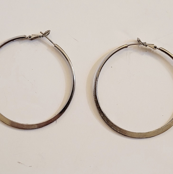 Silver/Sparkle hoops - Picture 5 of 8